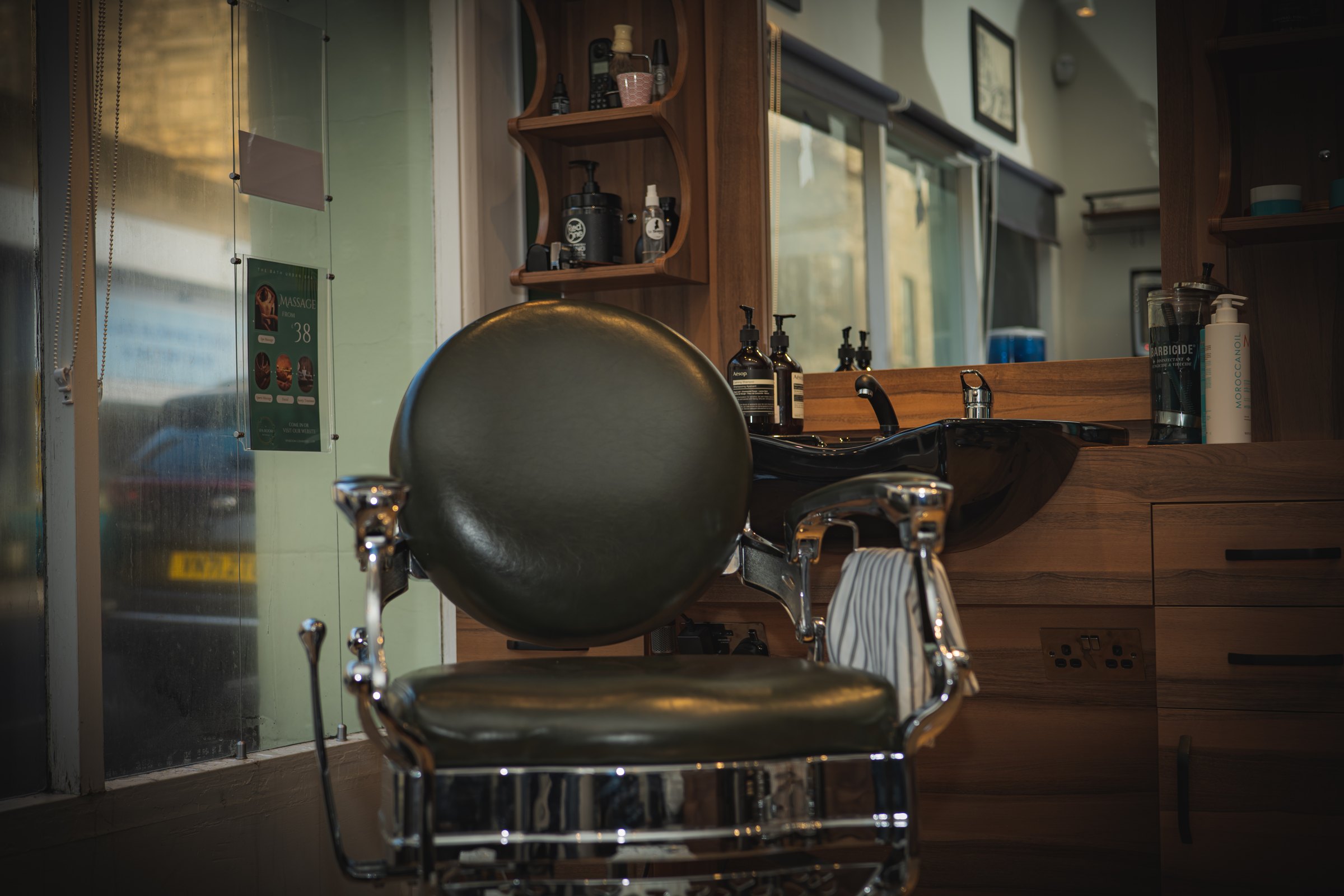 Le Barbier barber chair and wooden workstation in Bath
